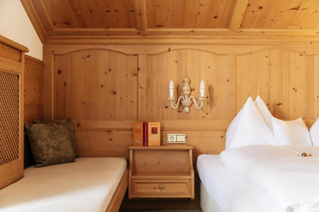 Hotel Kristall Lech am Arlberg Exteriör bild