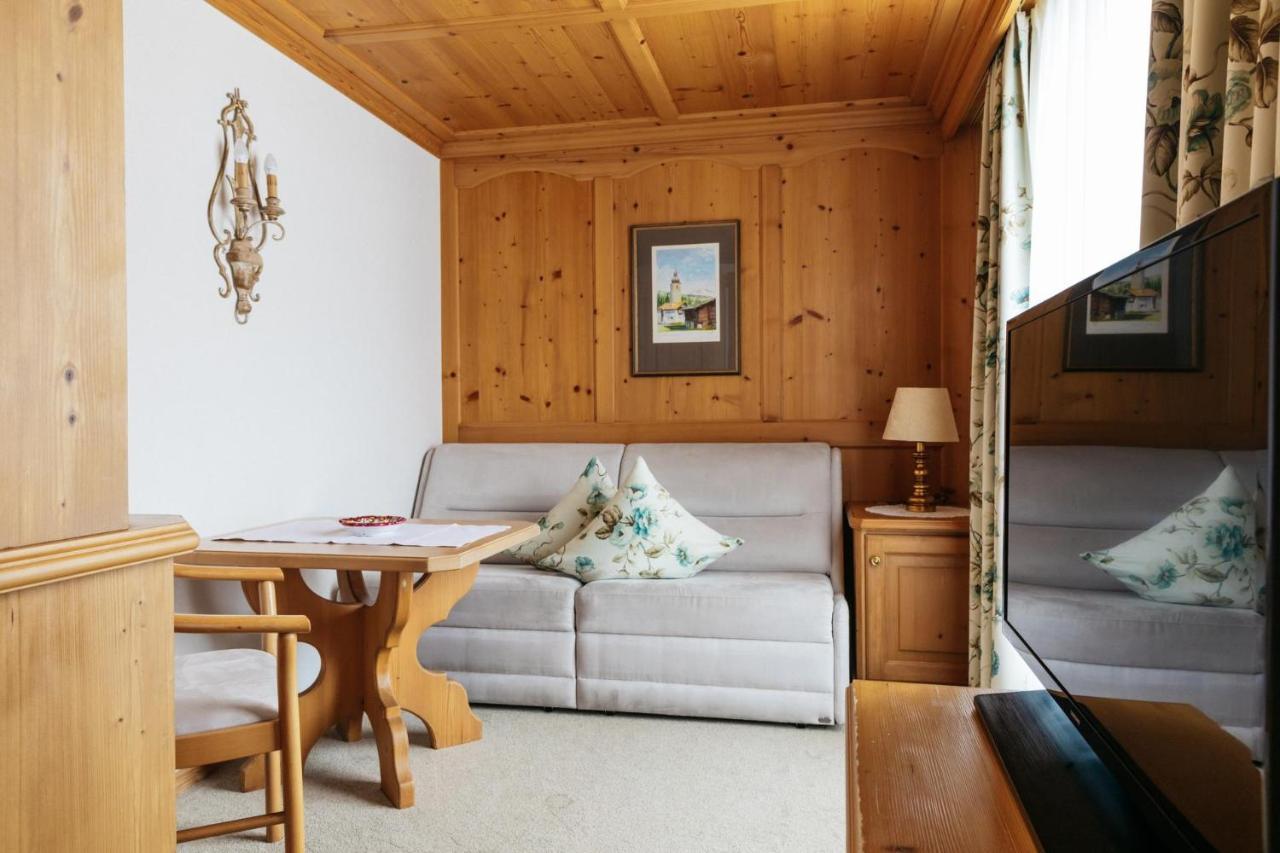 Hotel Kristall Lech am Arlberg Exteriör bild