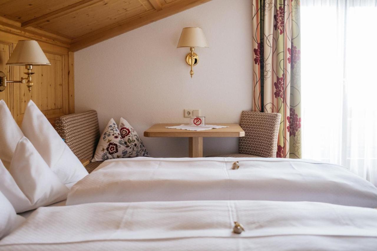Hotel Kristall Lech am Arlberg Exteriör bild