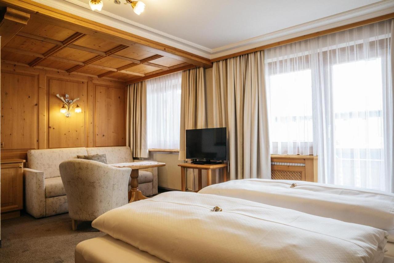 Hotel Kristall Lech am Arlberg Exteriör bild