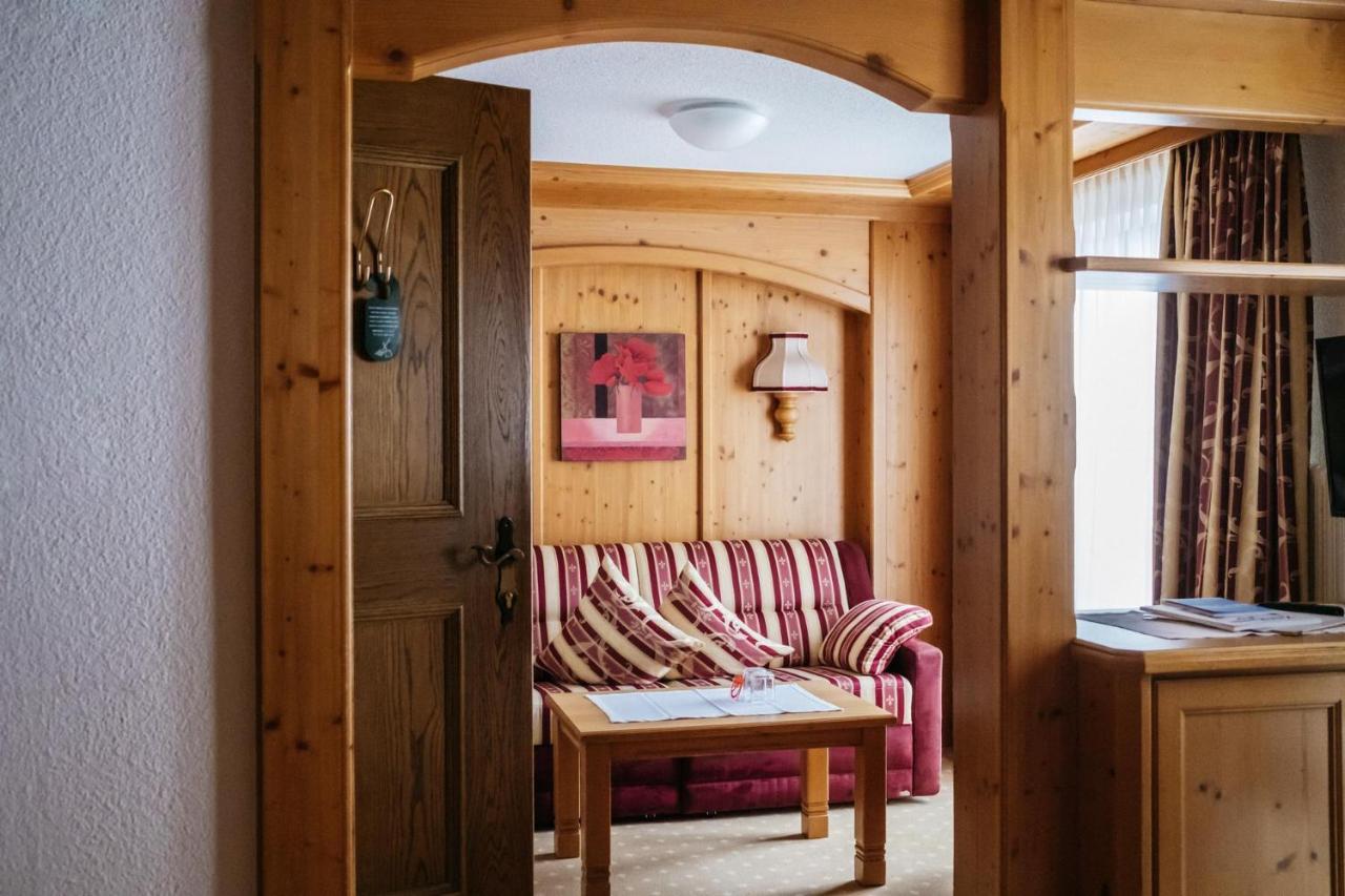 Hotel Kristall Lech am Arlberg Exteriör bild